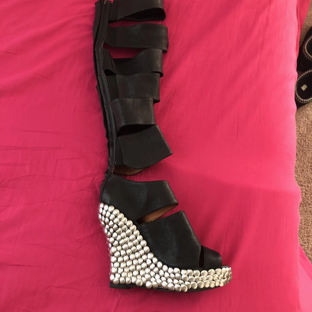Brand New cut out studded a wedge Boot!